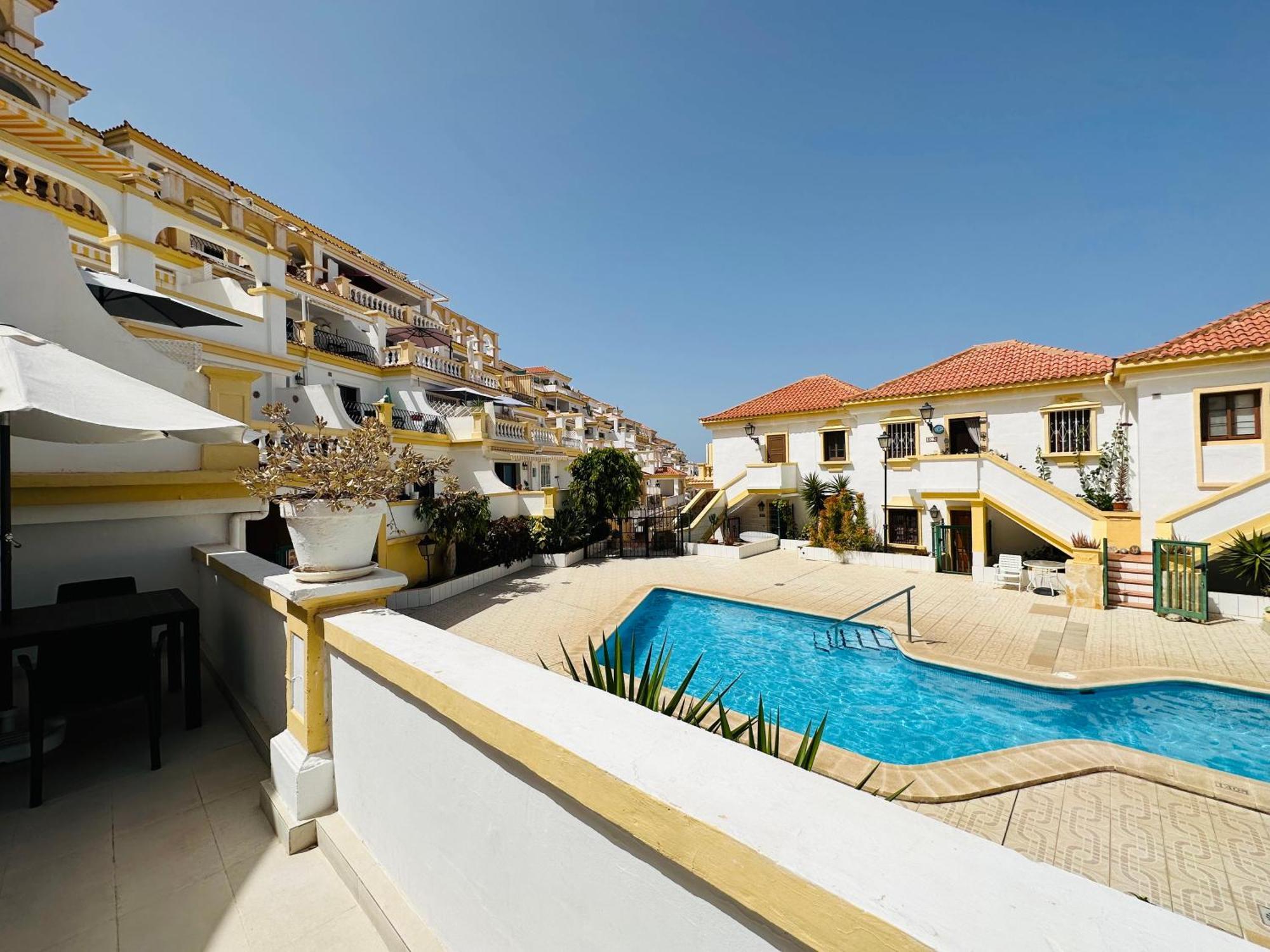 Windsor Park Spacious Apartment In Costa Adeje Exterior photo