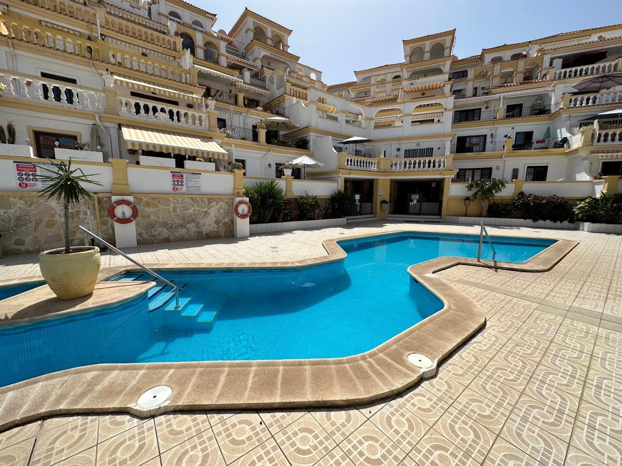 Windsor Park Spacious Apartment In Costa Adeje Exterior photo